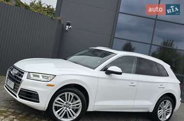Позашляховик / Кросовер Audi Q5 2017 в 