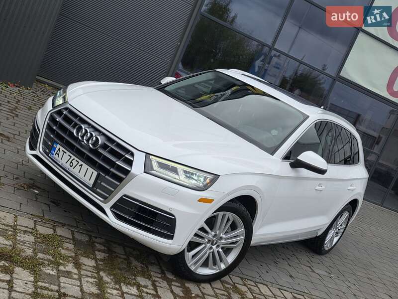 Внедорожник / Кроссовер Audi Q5 2017 в Ивано-Франковске