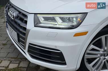 Позашляховик / Кросовер Audi Q5 2017 в 