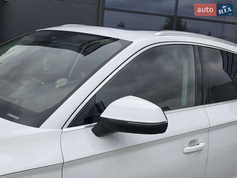 Внедорожник / Кроссовер Audi Q5 2017 в Ивано-Франковске
