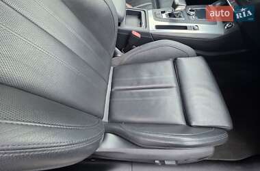 Позашляховик / Кросовер Audi Q5 2017 в 
