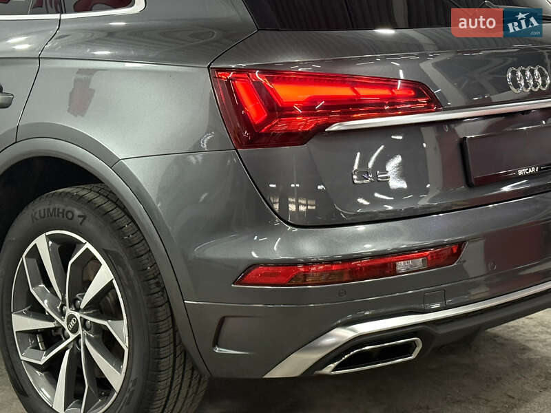 Позашляховик / Кросовер Audi Q5 2022 в Одесі