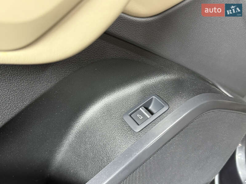 Позашляховик / Кросовер Audi Q5 2022 в Одесі