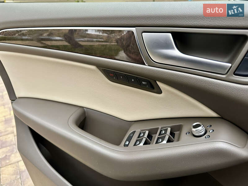 Позашляховик / Кросовер Audi Q5 2014 в Києві