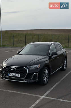 Внедорожник / Кроссовер Audi Q5 2020 в Ровно