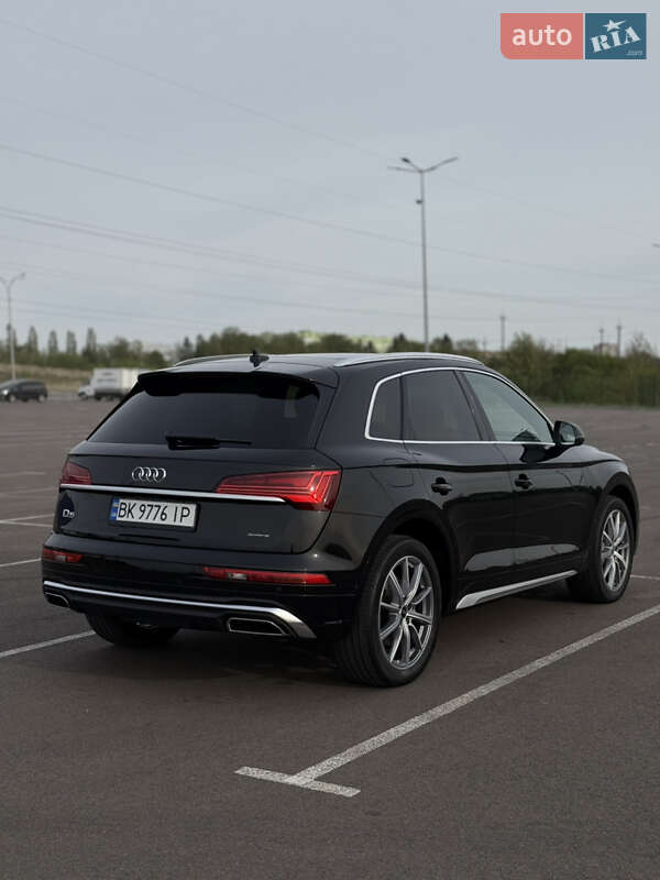 Позашляховик / Кросовер Audi Q5 2020 в Рівному