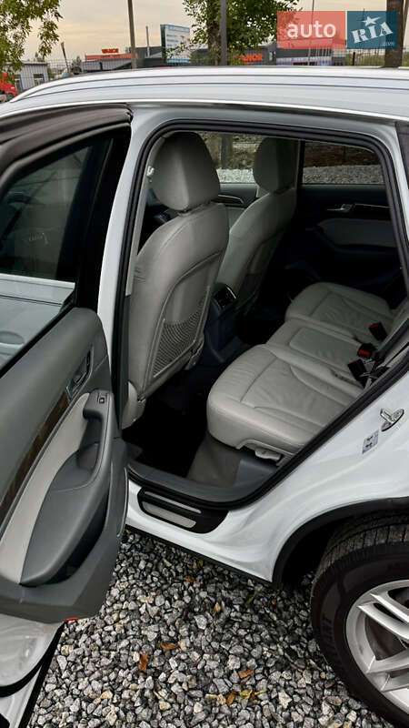 Позашляховик / Кросовер Audi Q5 2013 в Шепетівці фото 25 Позашляховик / Кросовер Audi Q5 2013 в Шепетівці