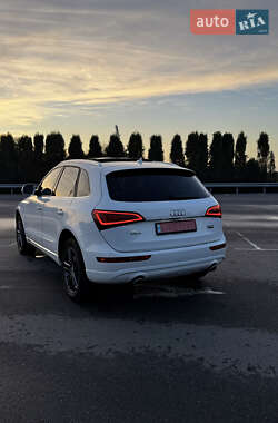 Позашляховик / Кросовер Audi Q5 2016 в 