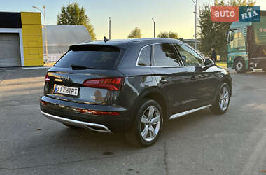 Позашляховик / Кросовер Audi Q5 2017 в 