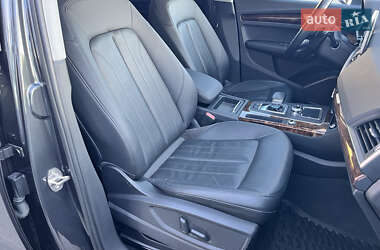 Позашляховик / Кросовер Audi Q5 2017 в 