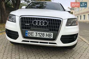 Позашляховик / Кросовер Audi Q5 2010 в 