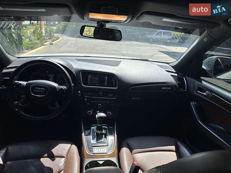 Позашляховик / Кросовер Audi Q5 2016 в Дніпрі