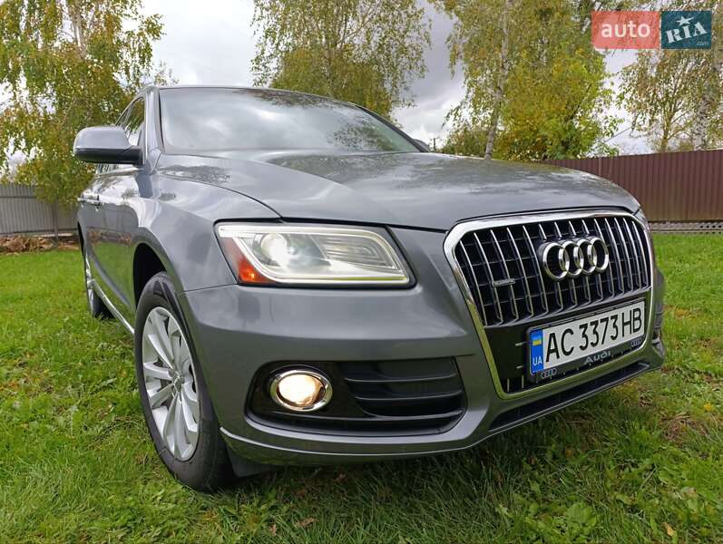 Позашляховик / Кросовер Audi Q5 2012 в Володимирі