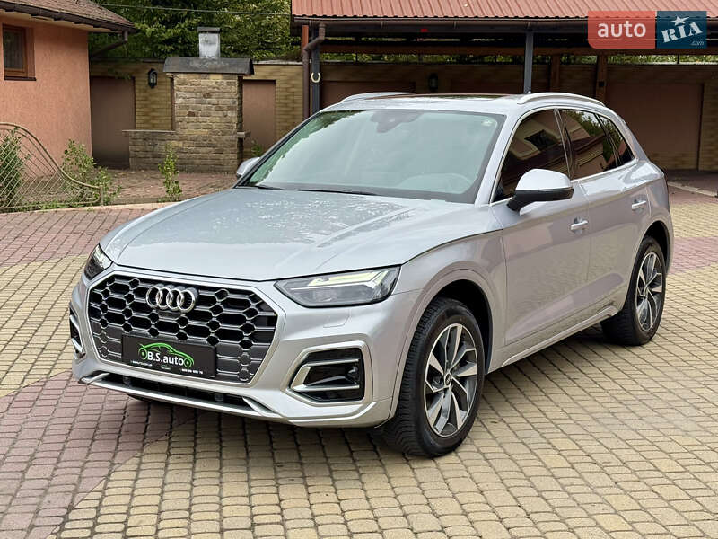 Внедорожник / Кроссовер Audi Q5 2021 в Мукачево