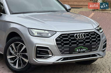 Позашляховик / Кросовер Audi Q5 2021 в 