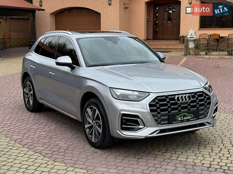Внедорожник / Кроссовер Audi Q5 2021 в Мукачево