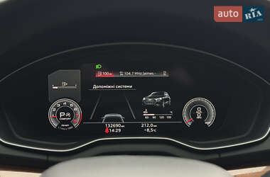 Позашляховик / Кросовер Audi Q5 2021 в 