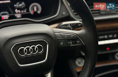 Позашляховик / Кросовер Audi Q5 2021 в 