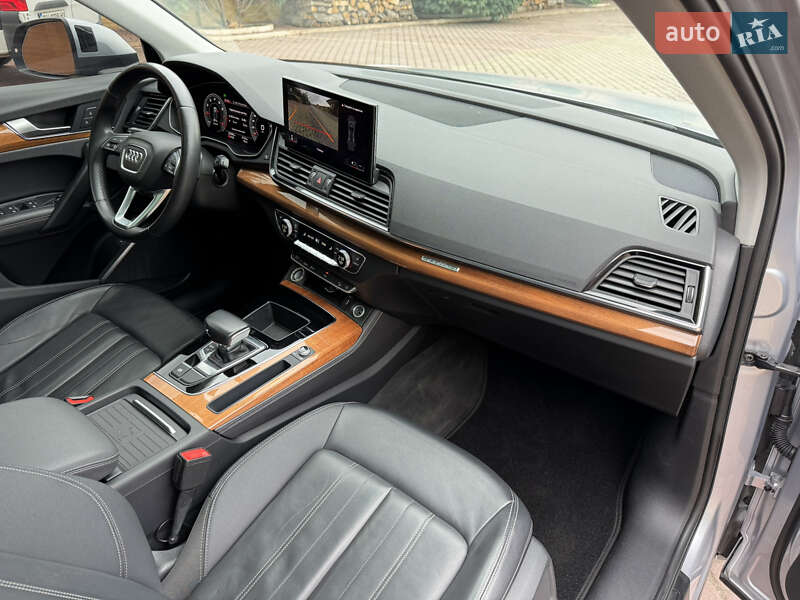 Внедорожник / Кроссовер Audi Q5 2021 в Мукачево