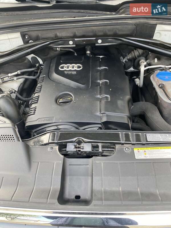 Внедорожник / Кроссовер Audi Q5 2013 в Черновцах
