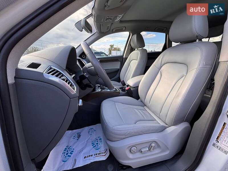 Внедорожник / Кроссовер Audi Q5 2017 в Львове