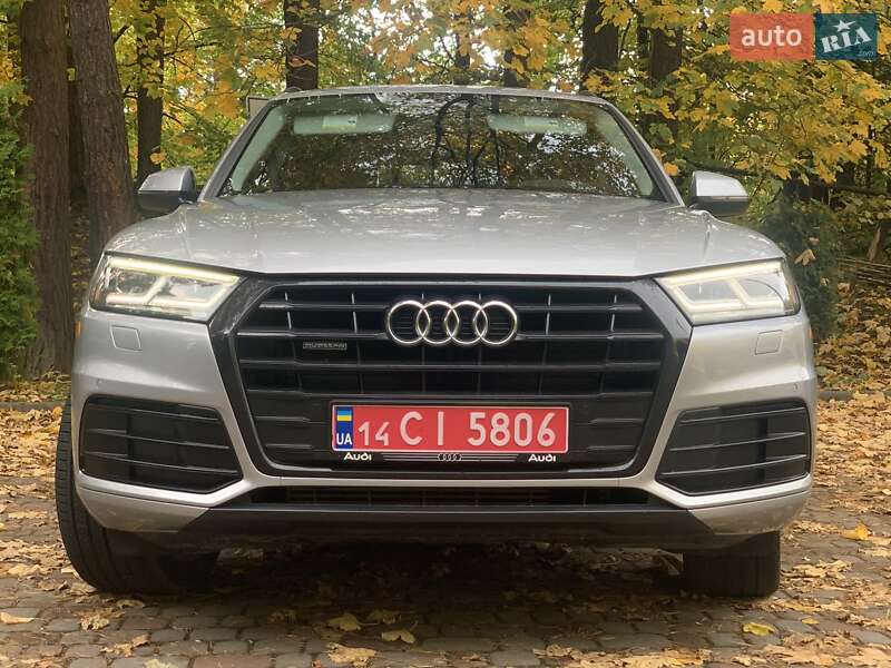 Внедорожник / Кроссовер Audi Q5 2018 в Дрогобыче