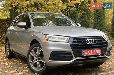 Позашляховик / Кросовер Audi Q5 2018 в 
