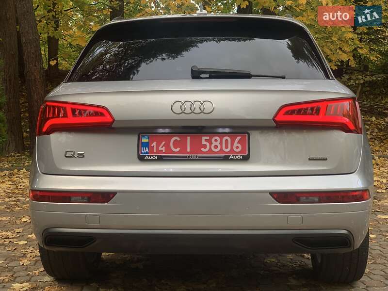 Внедорожник / Кроссовер Audi Q5 2018 в Дрогобыче