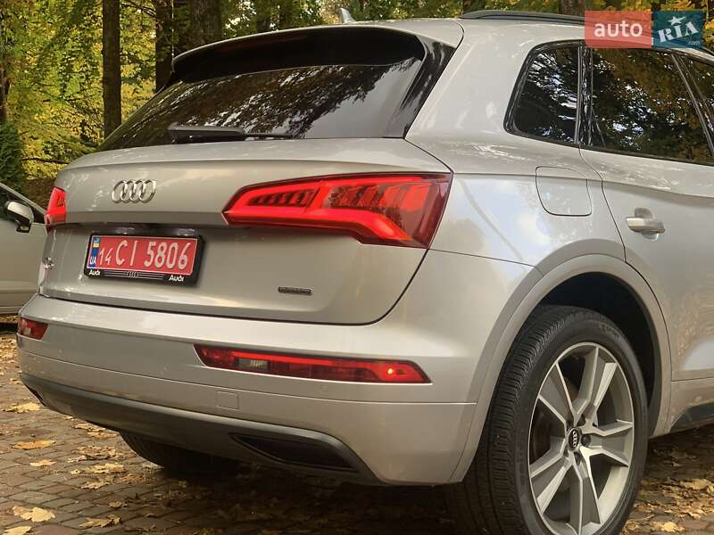 Внедорожник / Кроссовер Audi Q5 2018 в Дрогобыче