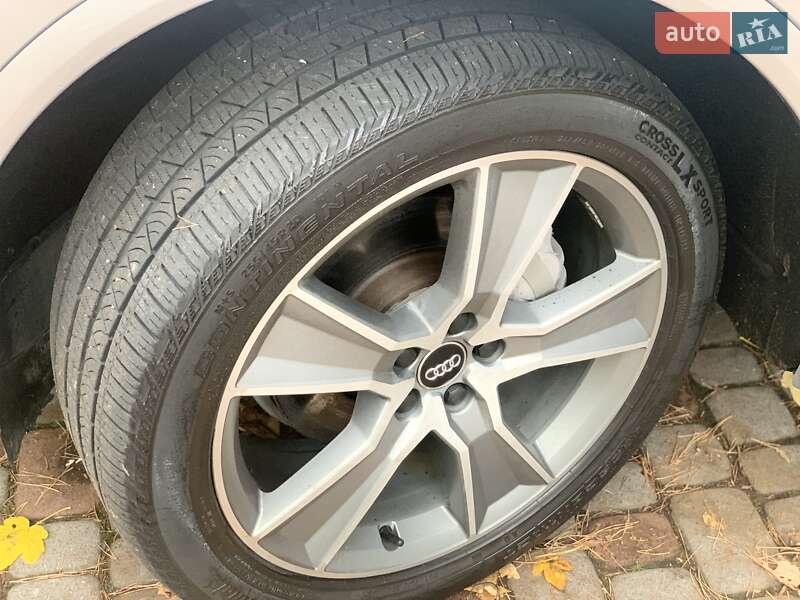 Внедорожник / Кроссовер Audi Q5 2018 в Дрогобыче