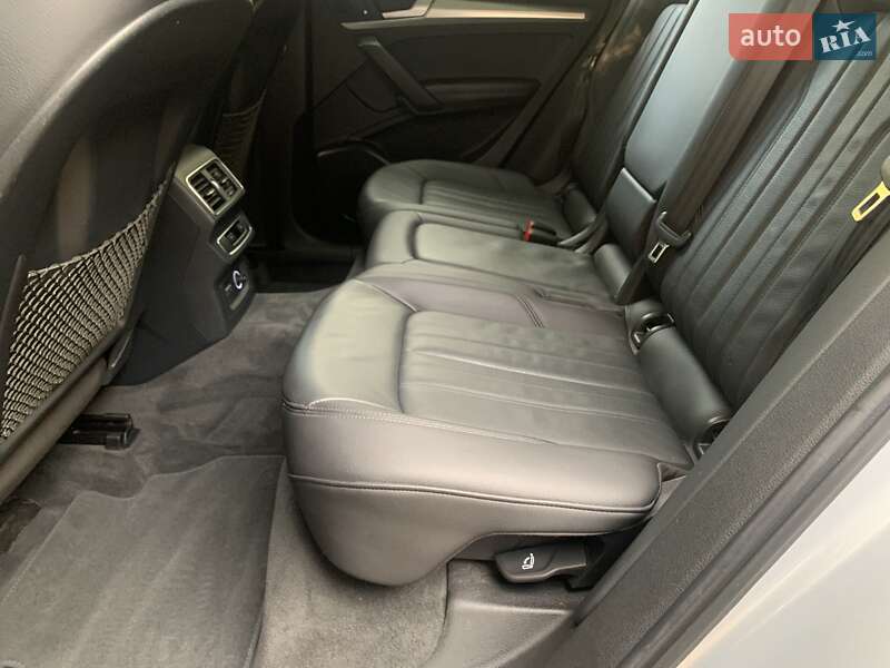 Внедорожник / Кроссовер Audi Q5 2018 в Дрогобыче