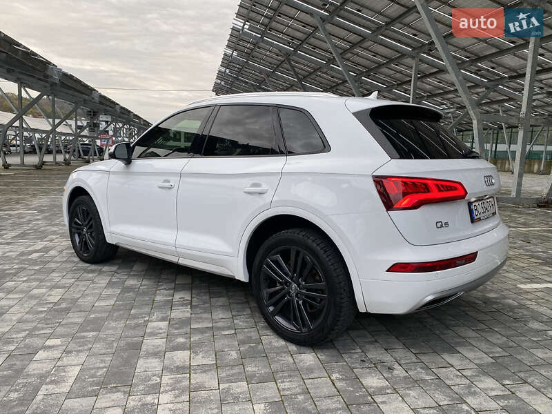 Внедорожник / Кроссовер Audi Q5 2018 в Львове