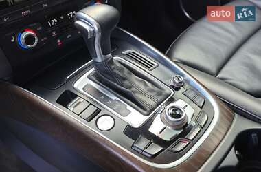 Внедорожник / Кроссовер Audi Q5 2015 в 