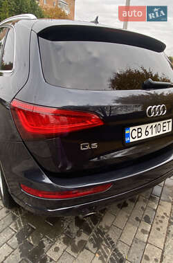 Позашляховик / Кросовер Audi Q5 2012 в 