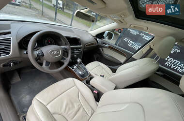 Внедорожник / Кроссовер Audi Q5 2015 в 
