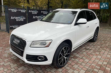 Внедорожник / Кроссовер Audi Q5 2015 в 