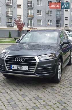 Позашляховик / Кросовер Audi Q5 2018 в 