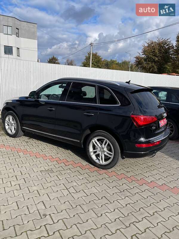 Позашляховик / Кросовер Audi Q5 2015 в Луцьку фото 4 Позашляховик / Кросовер Audi Q5 2015 в Луцьку