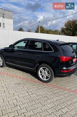 Внедорожник / Кроссовер Audi Q5 2015 в 