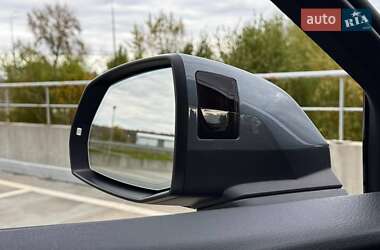 Внедорожник / Кроссовер Audi Q5 2018 в 