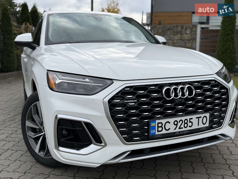 Позашляховик / Кросовер Audi Q5 2022 в Стрию