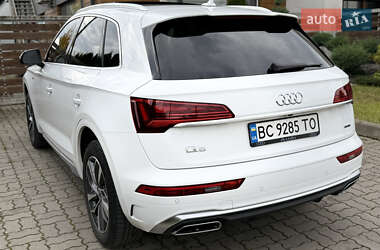 Внедорожник / Кроссовер Audi Q5 2022 в 
