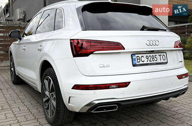Внедорожник / Кроссовер Audi Q5 2022 в 