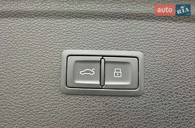 Внедорожник / Кроссовер Audi Q5 2022 в 