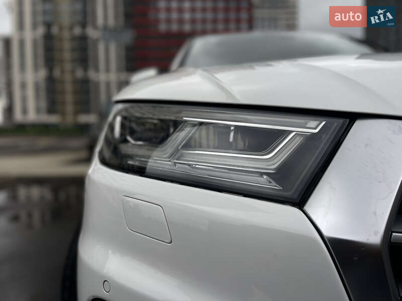 Позашляховик / Кросовер Audi Q5 2017 в Києві фото 6 Позашляховик / Кросовер Audi Q5 2017 в Києві