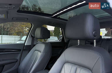Позашляховик / Кросовер Audi Q5 2020 в 