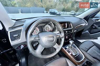 Внедорожник / Кроссовер Audi Q5 2016 в 