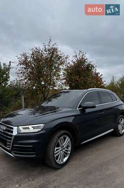Внедорожник / Кроссовер Audi Q5 2017 в Чернигове
