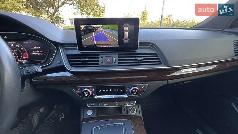 Позашляховик / Кросовер Audi Q5 2019 в Києві