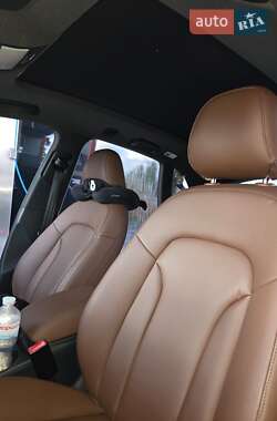 Позашляховик / Кросовер Audi Q5 2011 в 